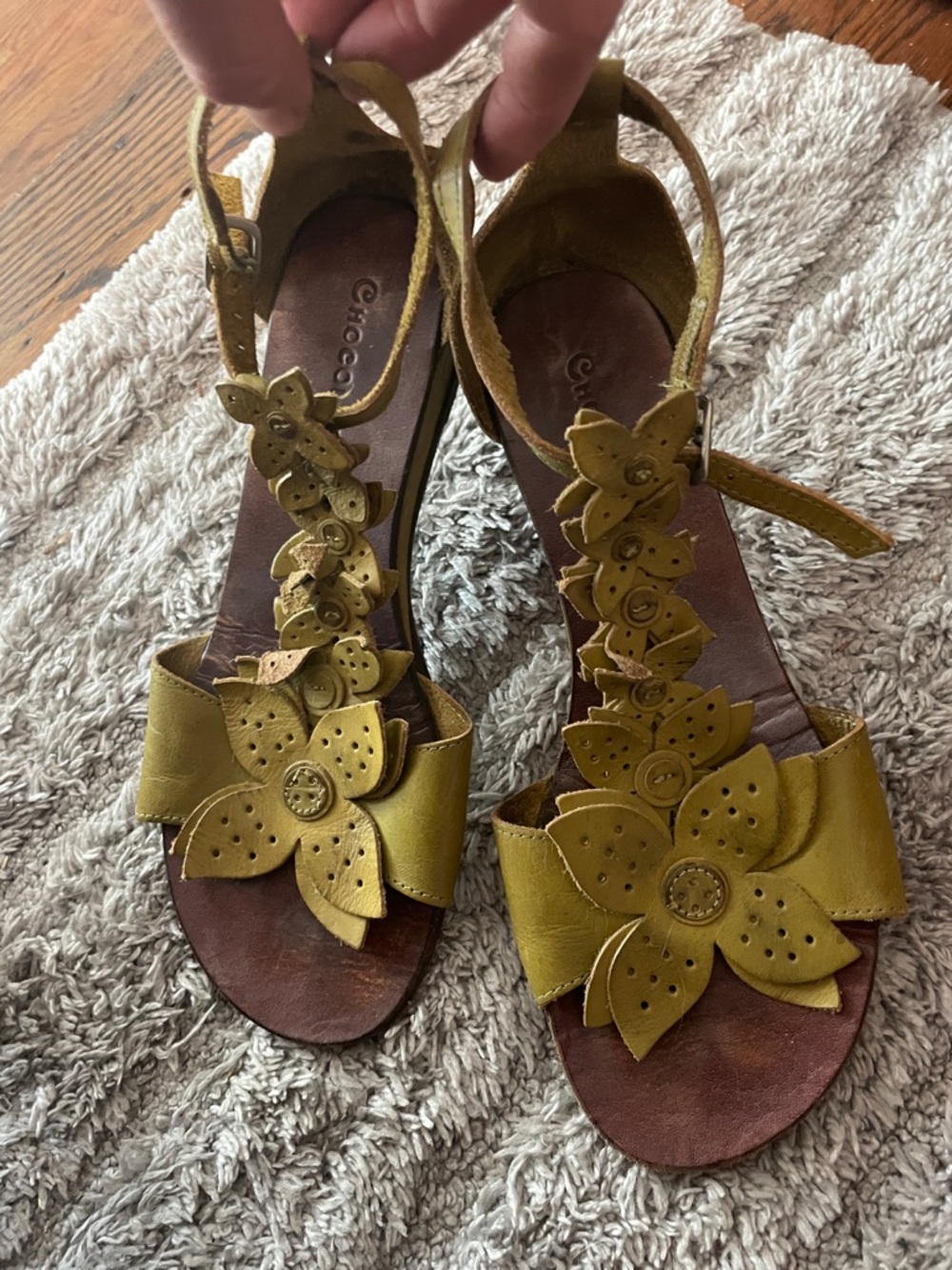 Women’s olive green Floral Leather Ankle-Strap Sandals